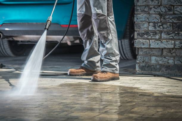 Best Pool Deck Cleaning  in Oriska, NY